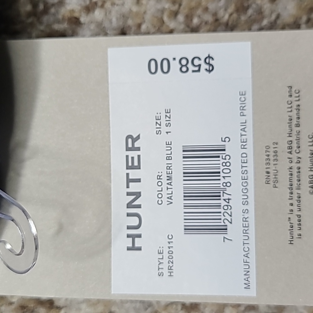 Hunter Unisex Beanie - Picture 3 of 4